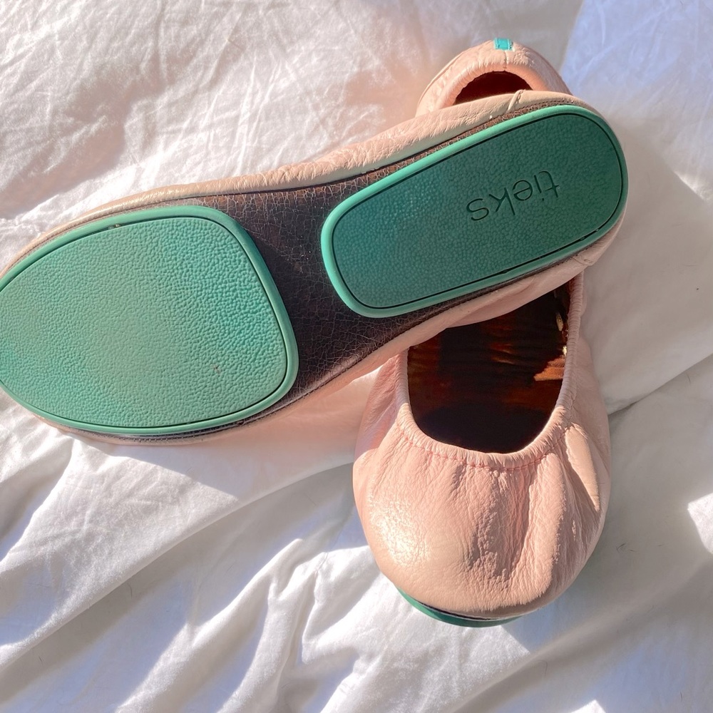 Light pink tieks ballet flats 🥿
